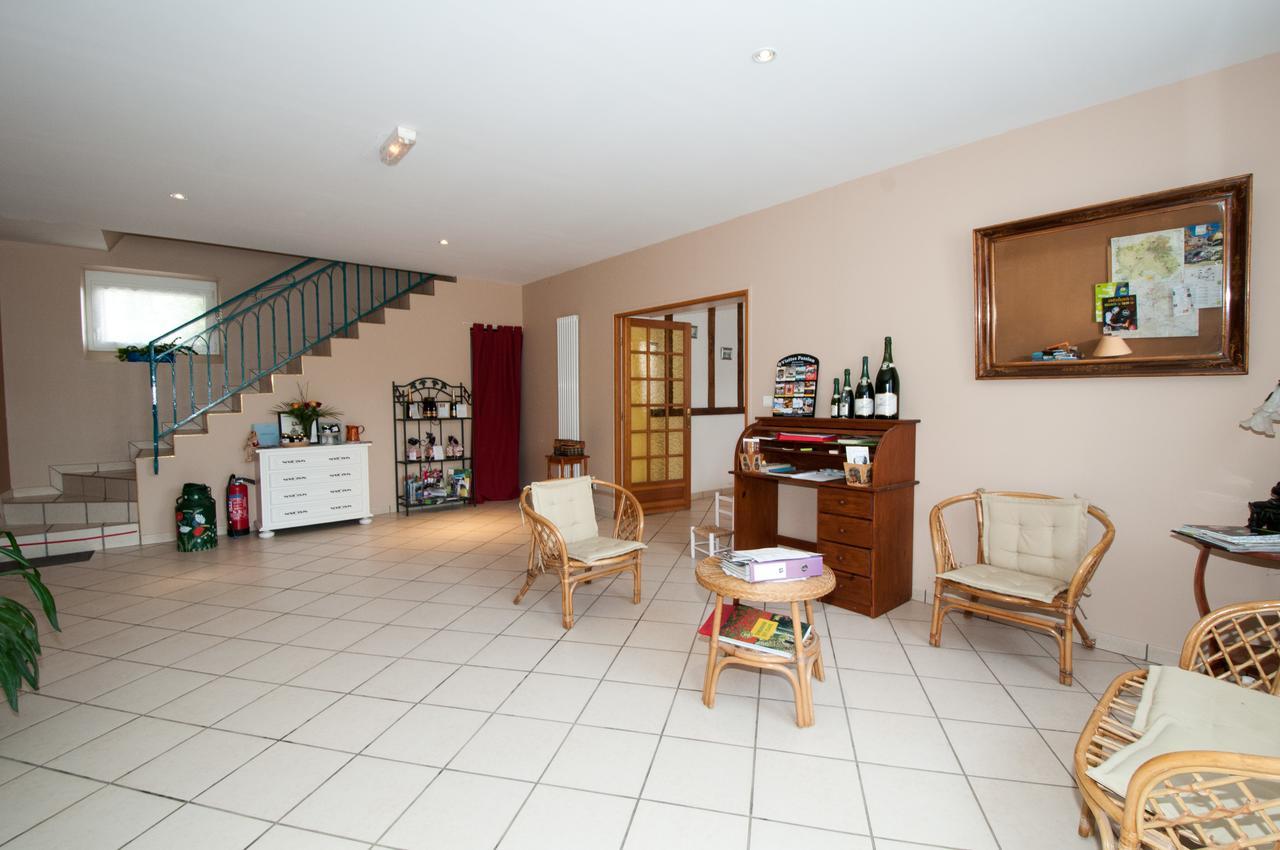 La Janenquelle Bed and Breakfast Sarry  Εξωτερικό φωτογραφία