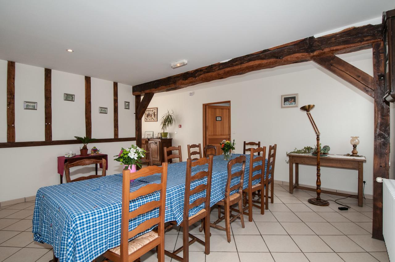 La Janenquelle Bed and Breakfast Sarry  Εξωτερικό φωτογραφία