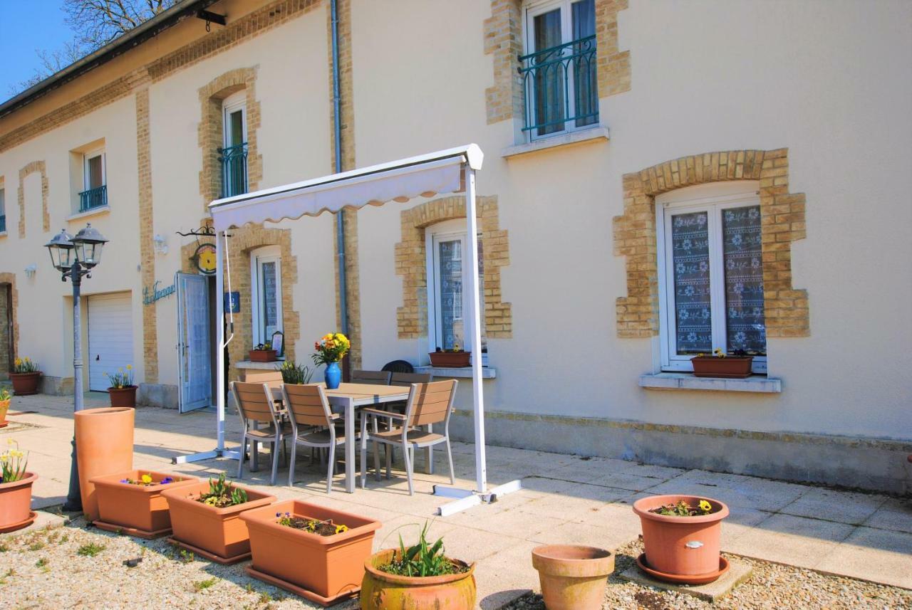 La Janenquelle Bed and Breakfast Sarry  Εξωτερικό φωτογραφία